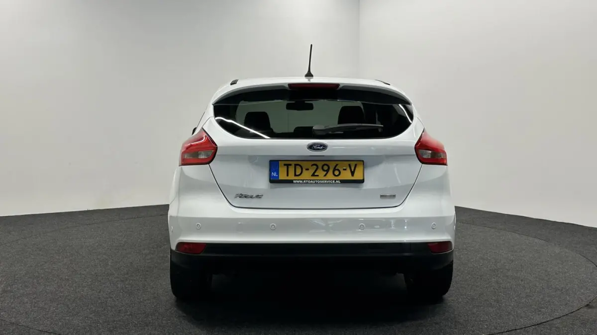1.0 EcoBoost Trend Edition Business NAVI CRUISE ECC LM.