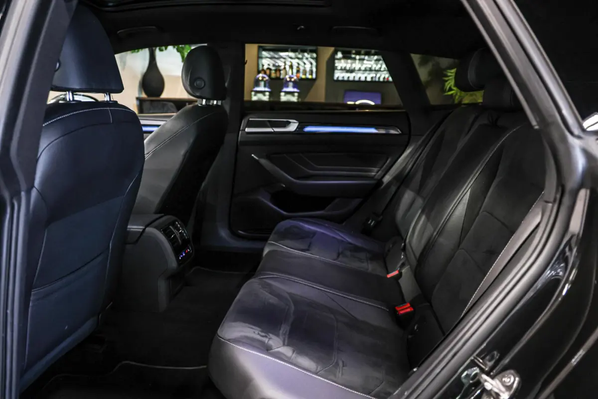 1.4 TSI eHybrid R-Line|Pano