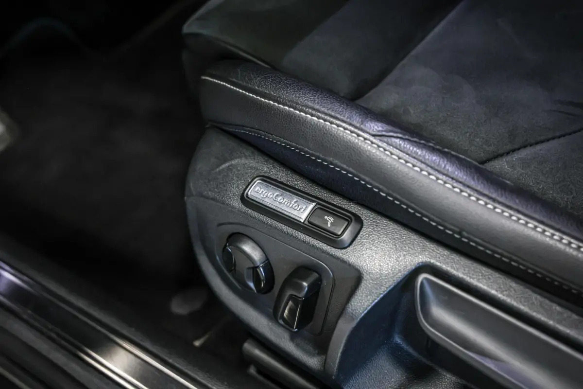 1.4 TSI eHybrid R-Line|Pano