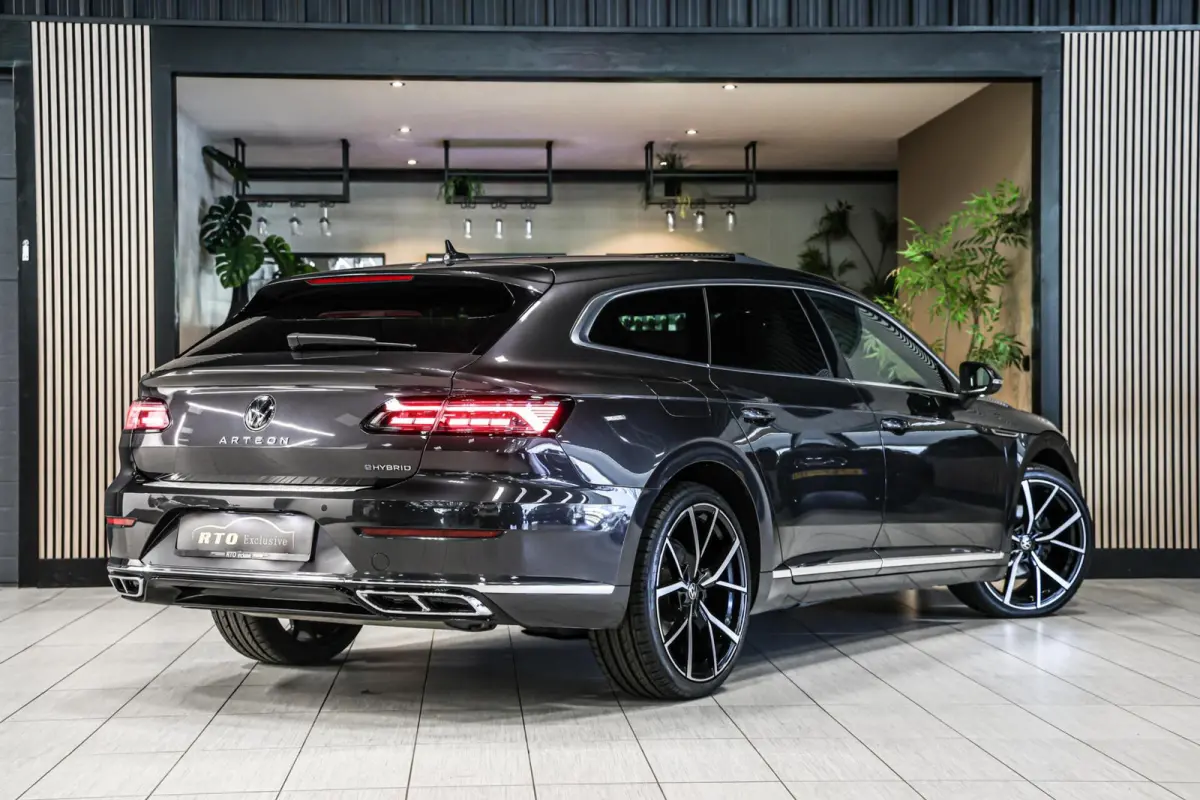 1.4 TSI eHybrid R-Line|Pano
