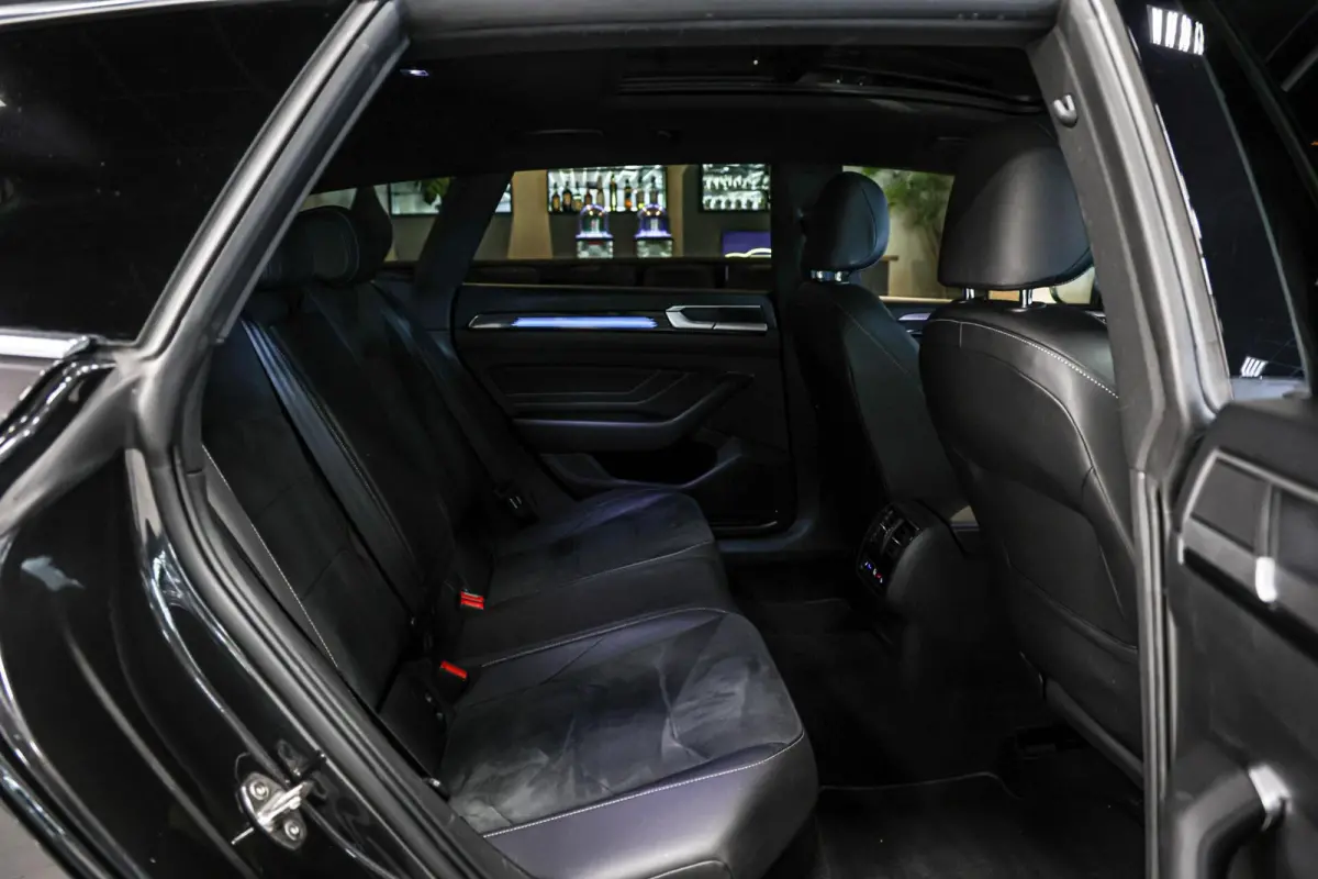 1.4 TSI eHybrid R-Line|Pano