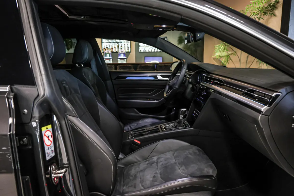 1.4 TSI eHybrid R-Line|Pano