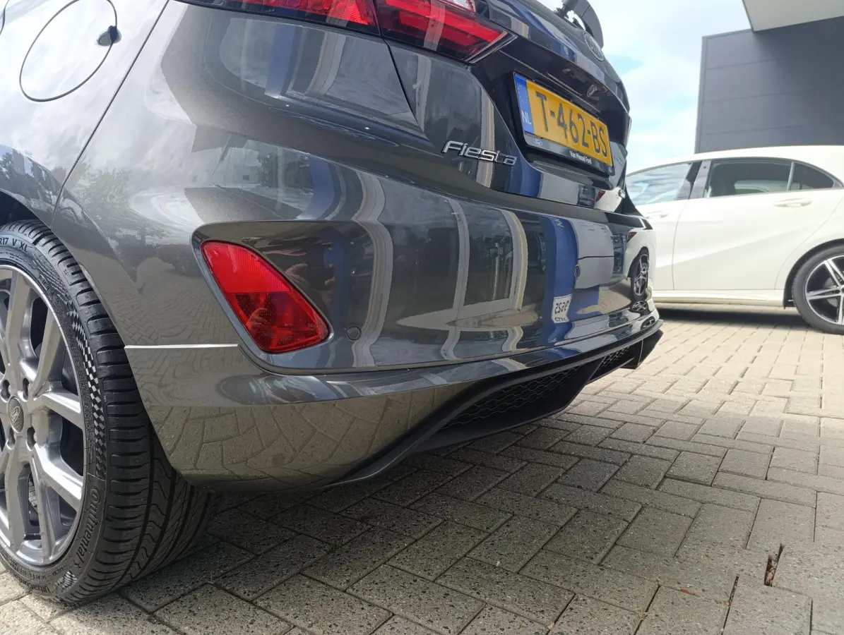 1.0 EcoBoost Hybrid ST-Line X | Climate Control | Cruise Control | Navigatie | Camera | Apple Carplay/Android Auto