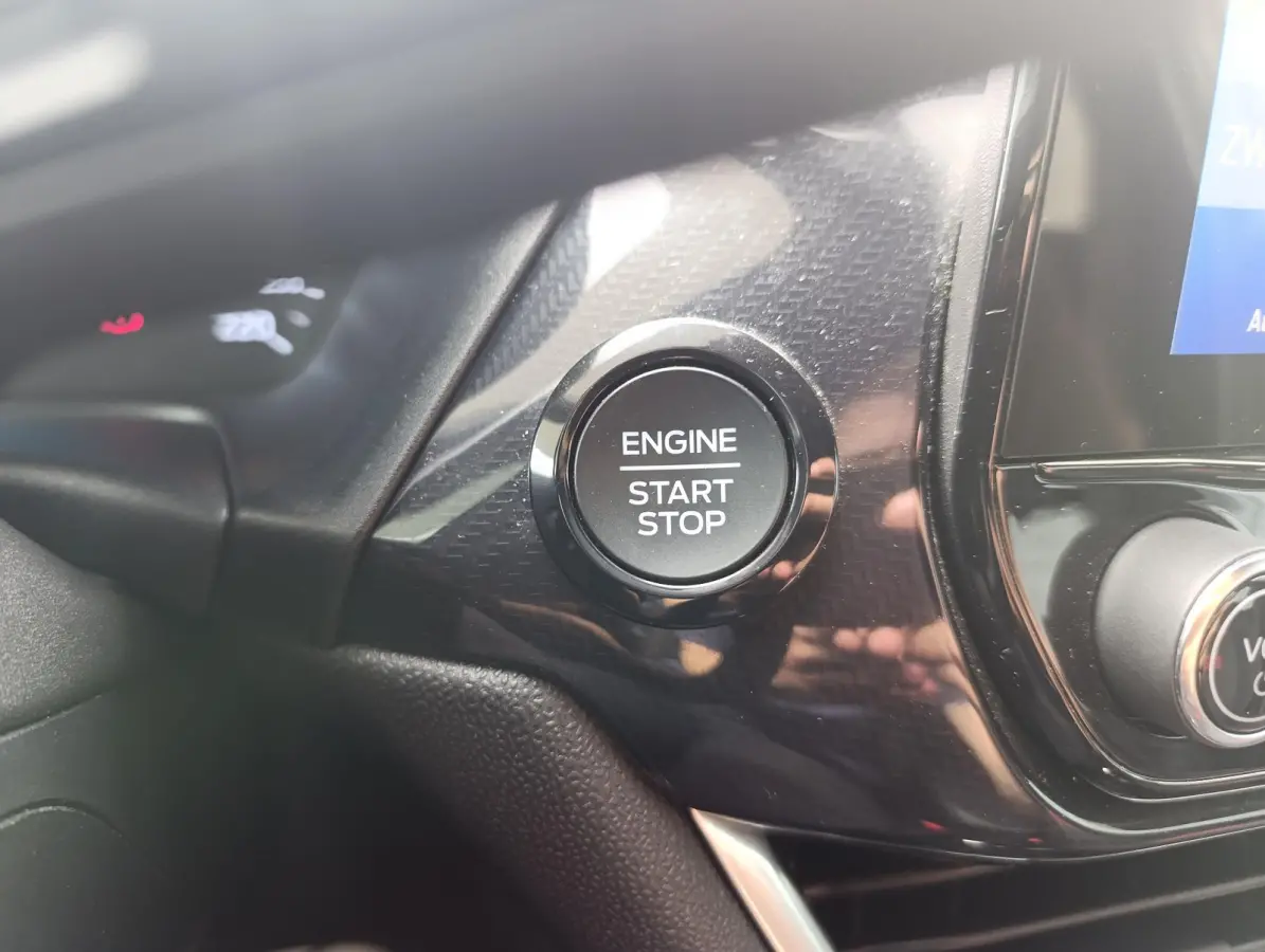 1.0 EcoBoost Hybrid ST-Line X | Climate Control | Cruise Control | Navigatie | Camera | Apple Carplay/Android Auto