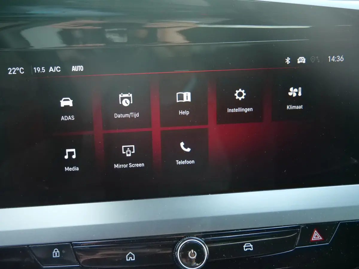 1.2 Turbo 130pk Hybrid GS Camera / Apple Carplay / Cruise Control