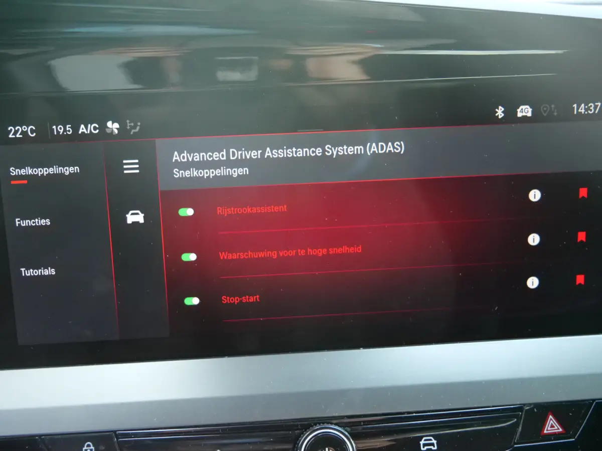 1.2 Turbo 130pk Hybrid GS Camera / Apple Carplay / Cruise Control