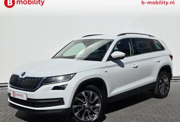 1.5 TSI Sportline Business DSG Automaat Trekhaak 1800kg | Stoel/Stuurwielverwarming | Achteruitrijcamera | ACC | Sportstoelen