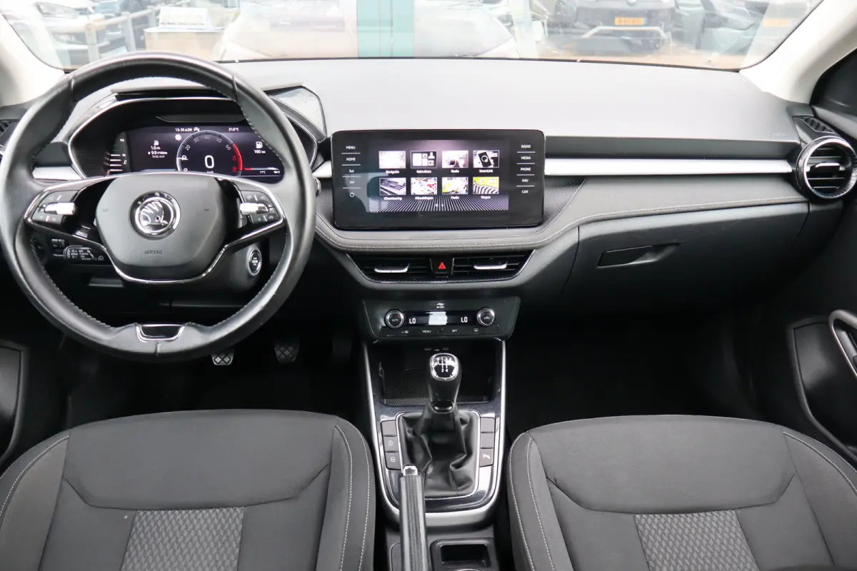 1.0 TSI Business Edition 95PK | Apple Carplay/Android Auto|telefoonintegratie premium | Cruise control adaptief | Keyless entry/start