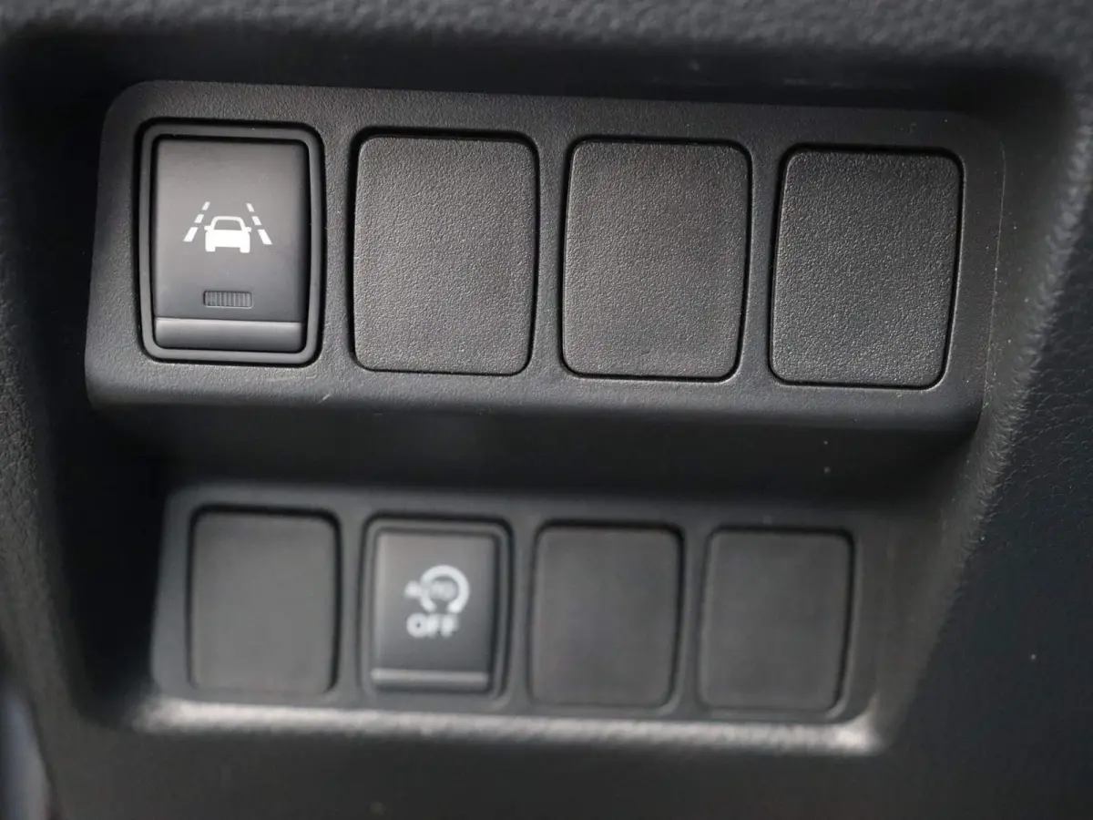 1.6 Tekna 163pk Nissan Qashqai 163pk Tekna | Voorruit verwarming | stoel verwarming | Panorama dak | Cruise control | Navigatie | Climate control |
