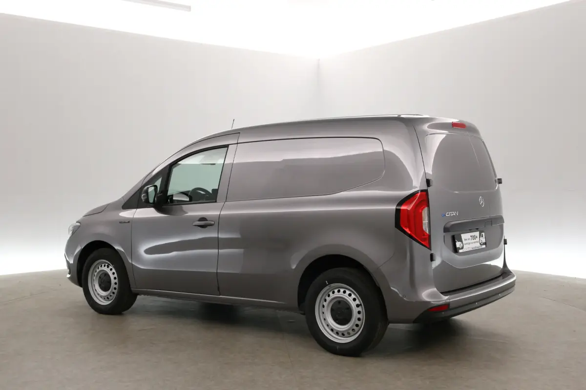 Kangoo Mercedes-Benz 112 45 kWh 122pk | Snelladen | SOH 99% | 1400kg Trekgew. | Clima | Camera | Cruise | Carplay