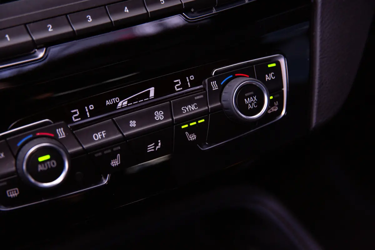 sDrive20i High Executive M-Sport , Panoramadak, Head-up display, Memory, Head-up display,