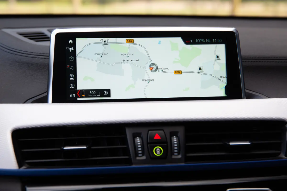 sDrive20i High Executive M-Sport , Panoramadak, Head-up display, Memory, Head-up display,