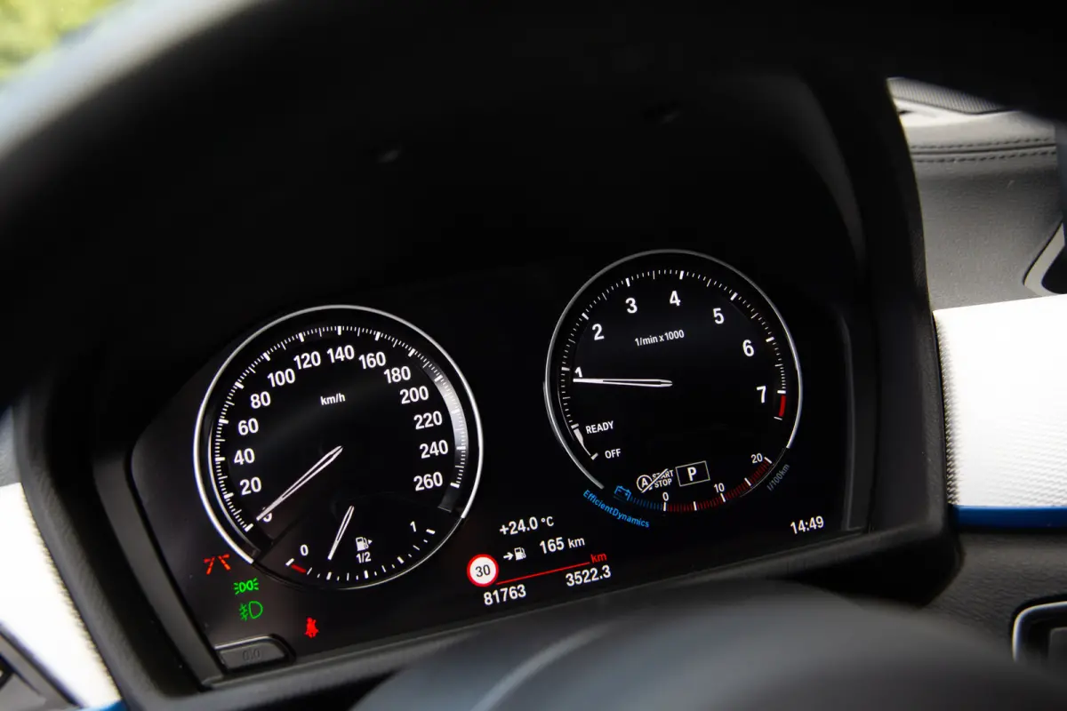 sDrive20i High Executive M-Sport , Panoramadak, Head-up display, Memory, Head-up display,