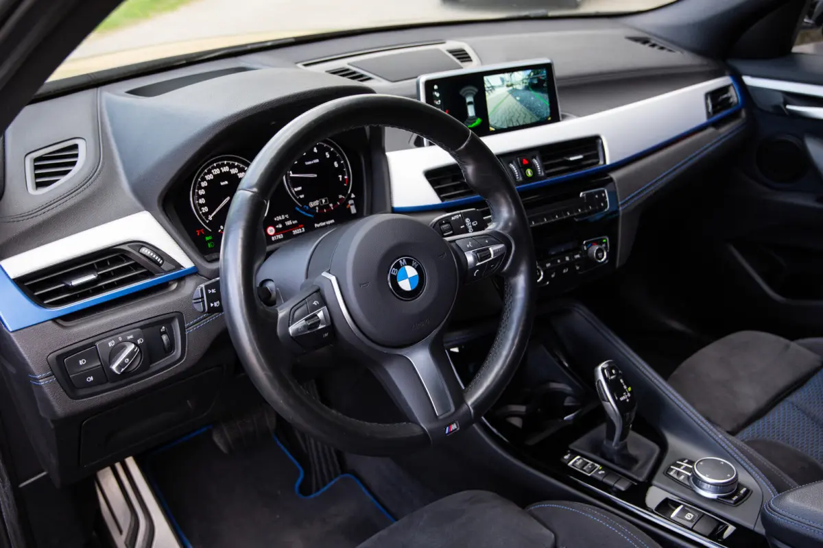 sDrive20i High Executive M-Sport , Panoramadak, Head-up display, Memory, Head-up display,