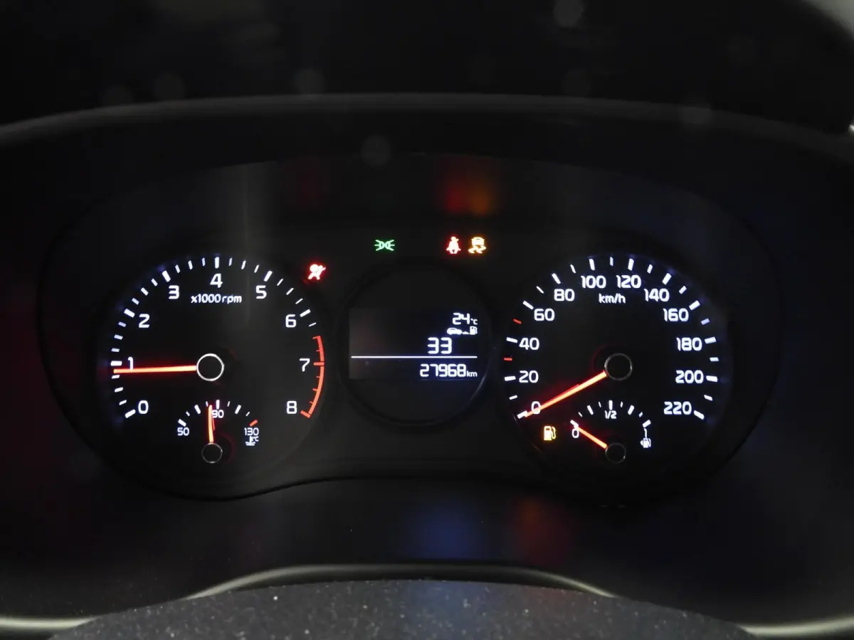 1.0 CVVT EconomyPlusLine AIRCO/BLUETOOTH!