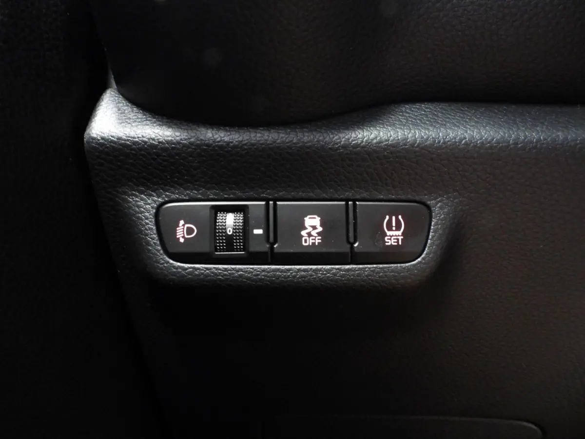 1.0 CVVT EconomyPlusLine AIRCO/BLUETOOTH!