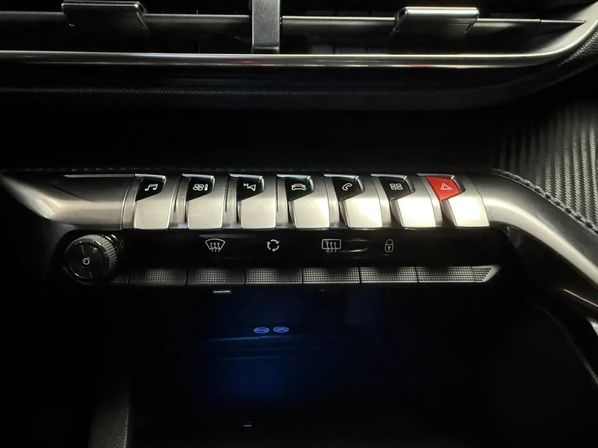 1.2 PureTech Allure | Carplay | Camera | Riem v.v.