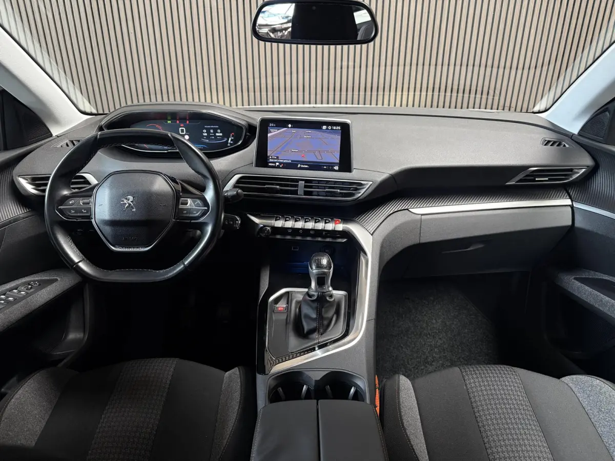 1.2 PureTech Allure | Carplay | Camera | Riem v.v.