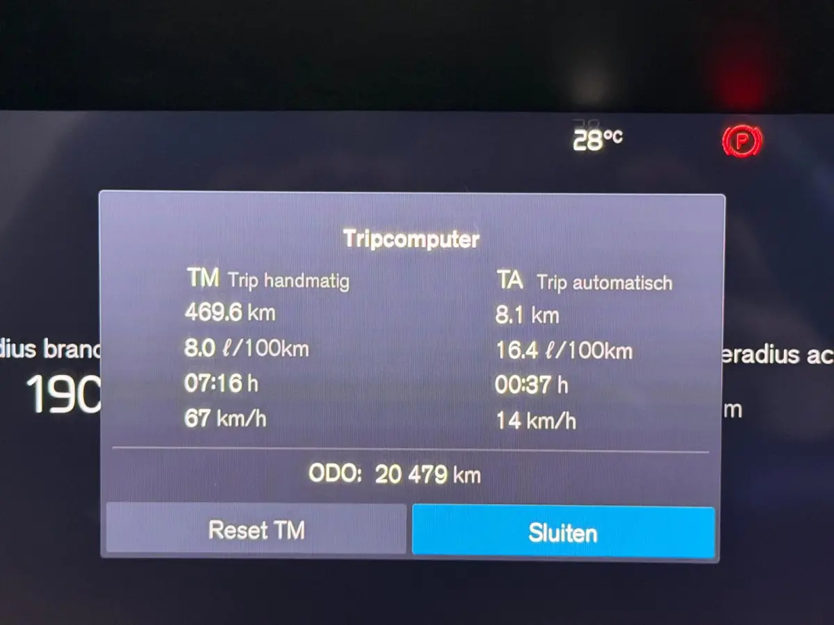 2.0 T6 Plug-in hybrid AWD Ultra Dark, Pano, HUD, Leer, Elektrische stoelen, stoel/Stuurverwarming, Harman kardon,