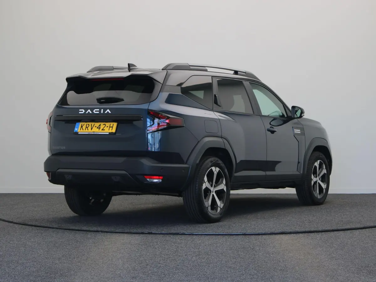 Mild Hybrid-G 140pk Journey | Schuif kanteldak | Stoel en stuurverwarming | Voorruit verwarming | Elektrische achterklep |
