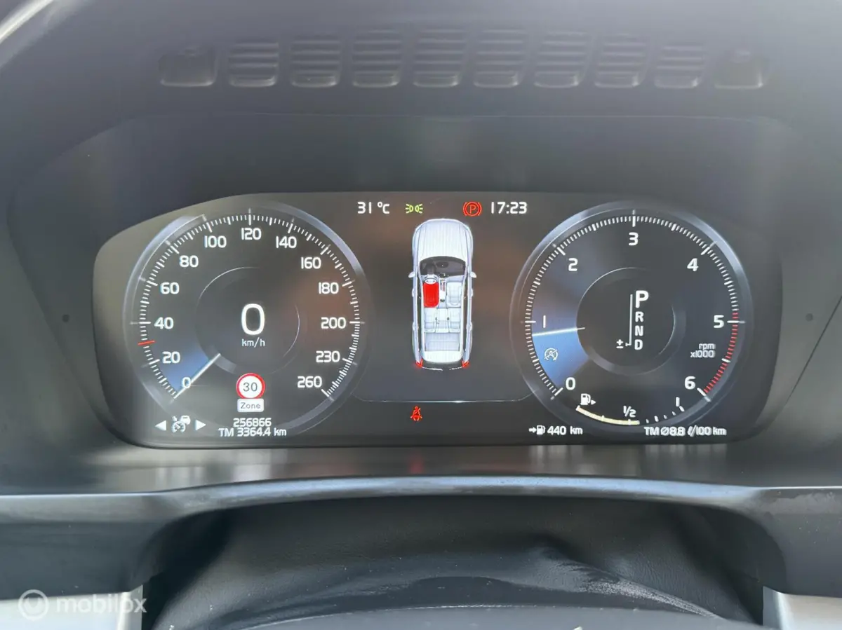 2.0 D5 AWD Inscription