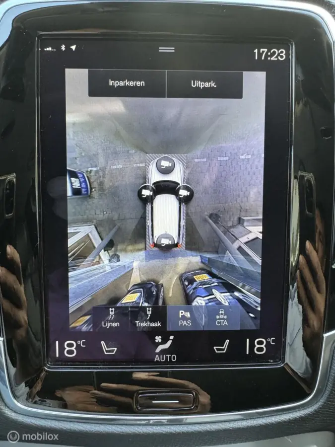 2.0 D5 AWD Inscription