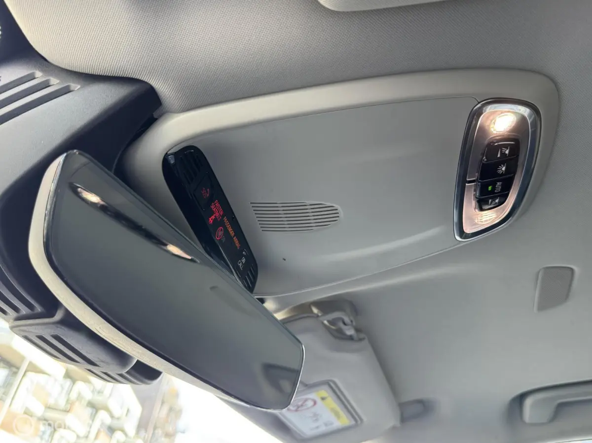 2.0 D5 AWD Inscription
