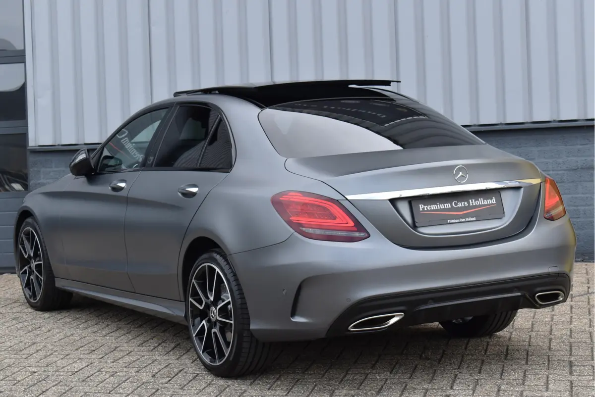300 AMG 258 Pk Designo Matt Metallic Pano Vol Leder Digitale Cockpit Multi Beam 360 Camera Origineel Nederlands
