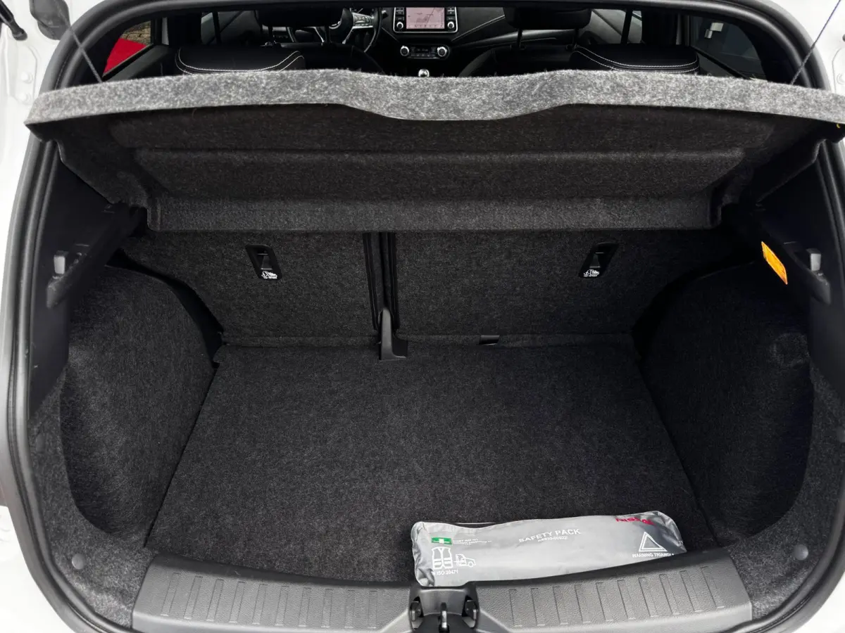 1.0 IG-T N-Sport | Camera | Stoelverwarming | Navigatie | Climate Control