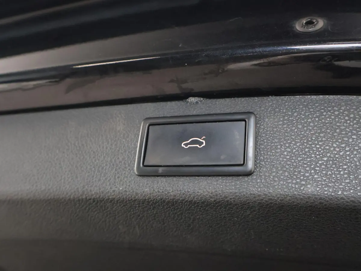 1.5 TSI 150 PK + WEGKL. TREKHAAK 1800 KG | CARPLAY | CANTON | ADAPTIVE CRUISE | CAMERA