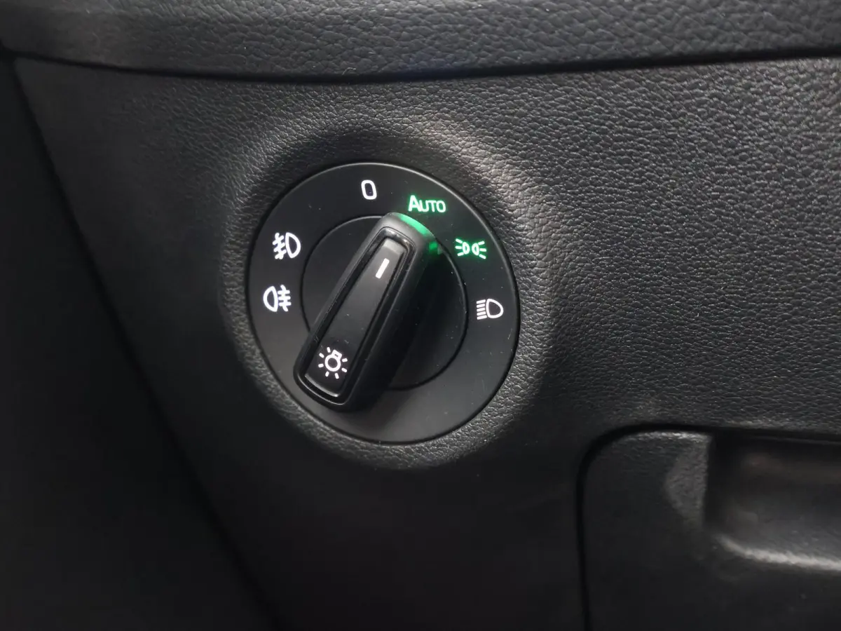 1.5 TSI 150 PK + WEGKL. TREKHAAK 1800 KG | CARPLAY | CANTON | ADAPTIVE CRUISE | CAMERA