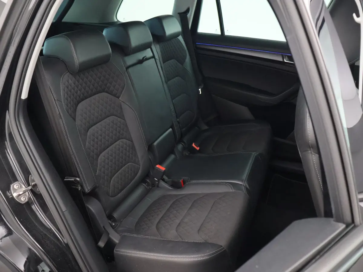 1.5 TSI 150 PK + WEGKL. TREKHAAK 1800 KG | CARPLAY | CANTON | ADAPTIVE CRUISE | CAMERA