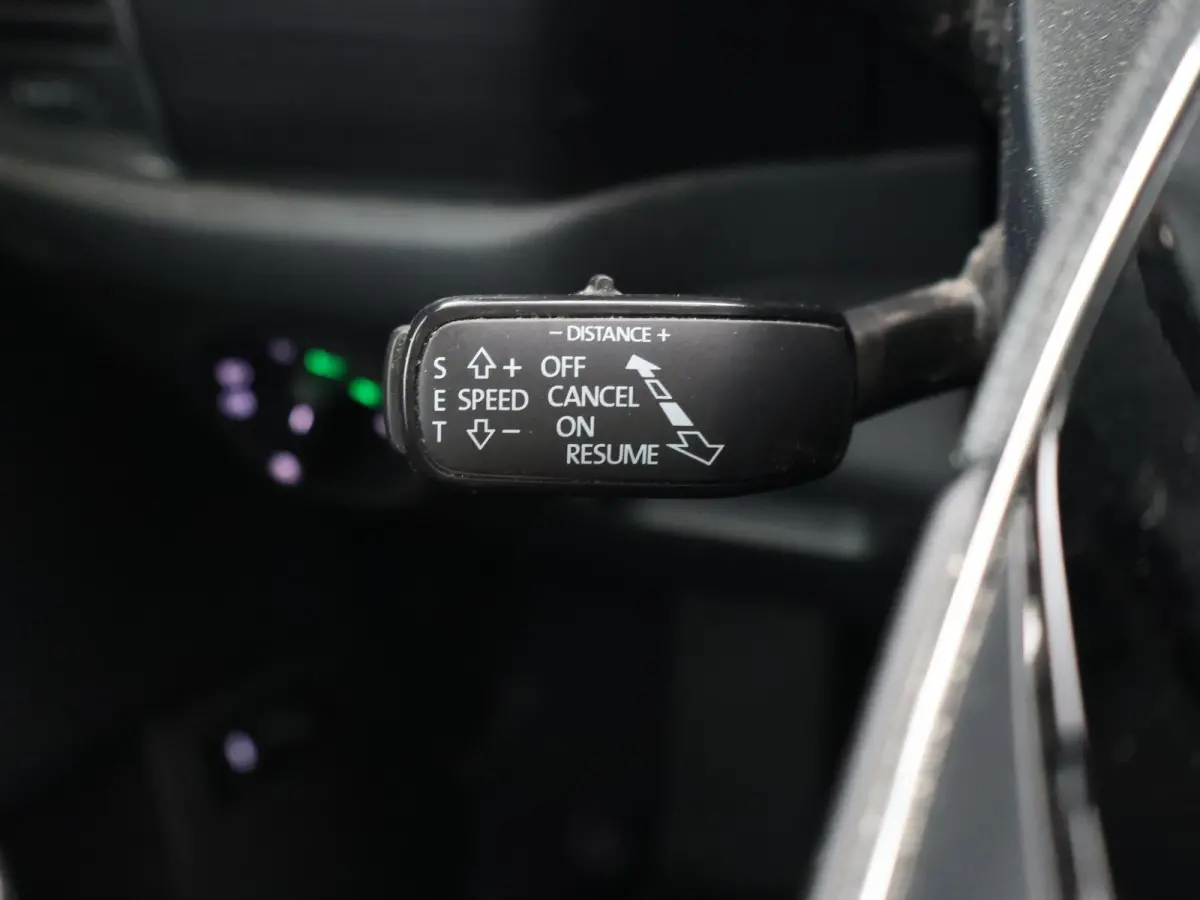1.5 TSI 150 PK + WEGKL. TREKHAAK 1800 KG | CARPLAY | CANTON | ADAPTIVE CRUISE | CAMERA