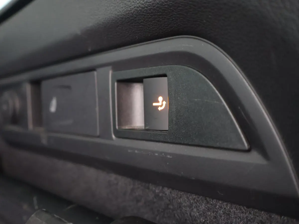 1.5 TSI 150 PK + WEGKL. TREKHAAK 1800 KG | CARPLAY | CANTON | ADAPTIVE CRUISE | CAMERA