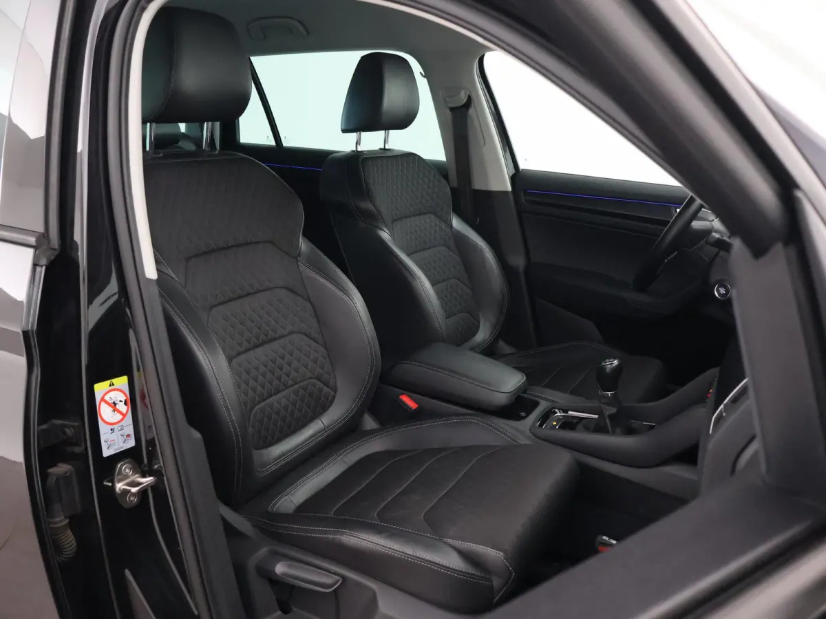 1.5 TSI 150 PK + WEGKL. TREKHAAK 1800 KG | CARPLAY | CANTON | ADAPTIVE CRUISE | CAMERA