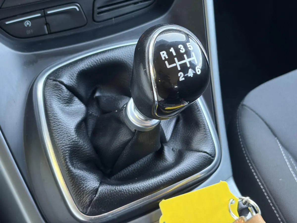 1.5 EcoBoost Trend Ultimate ✓2e Eigenaar✓Navi✓Trekhaak✓Carplay✓Clima✓Cruise✓Lm velgen✓Pdc✓120pk✓6 Bak✓N.A.P✓Apk tot 10-2027