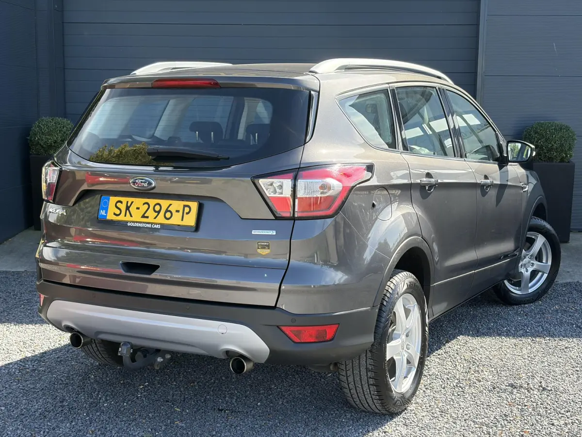 1.5 EcoBoost Trend Ultimate ✓2e Eigenaar✓Navi✓Trekhaak✓Carplay✓Clima✓Cruise✓Lm velgen✓Pdc✓120pk✓6 Bak✓N.A.P✓Apk tot 10-2027