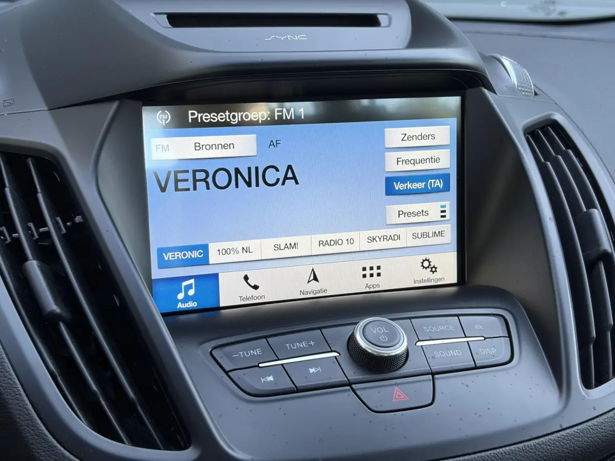 1.5 EcoBoost Trend Ultimate ✓2e Eigenaar✓Navi✓Trekhaak✓Carplay✓Clima✓Cruise✓Lm velgen✓Pdc✓120pk✓6 Bak✓N.A.P✓Apk tot 10-2027