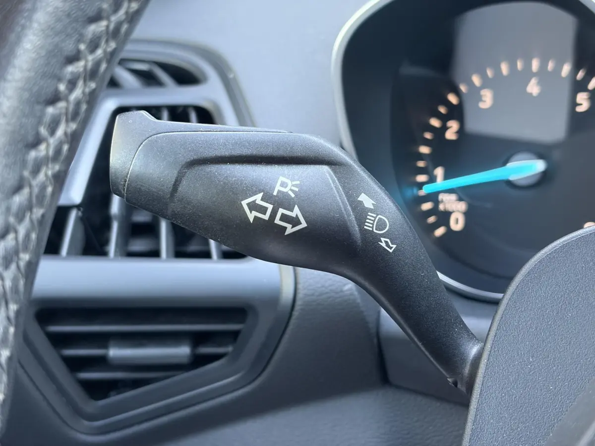 1.5 EcoBoost Trend Ultimate ✓2e Eigenaar✓Navi✓Trekhaak✓Carplay✓Clima✓Cruise✓Lm velgen✓Pdc✓120pk✓6 Bak✓N.A.P✓Apk tot 10-2027