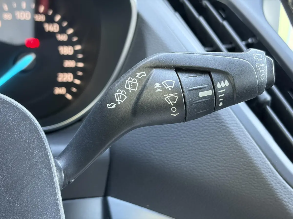 1.5 EcoBoost Trend Ultimate ✓2e Eigenaar✓Navi✓Trekhaak✓Carplay✓Clima✓Cruise✓Lm velgen✓Pdc✓120pk✓6 Bak✓N.A.P✓Apk tot 10-2027