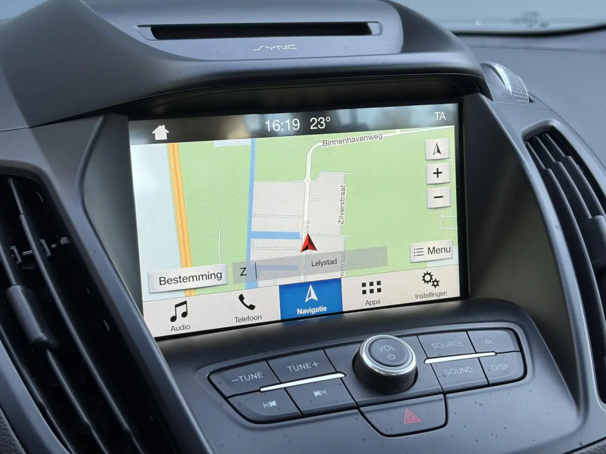 1.5 EcoBoost Trend Ultimate ✓2e Eigenaar✓Navi✓Trekhaak✓Carplay✓Clima✓Cruise✓Lm velgen✓Pdc✓120pk✓6 Bak✓N.A.P✓Apk tot 10-2027