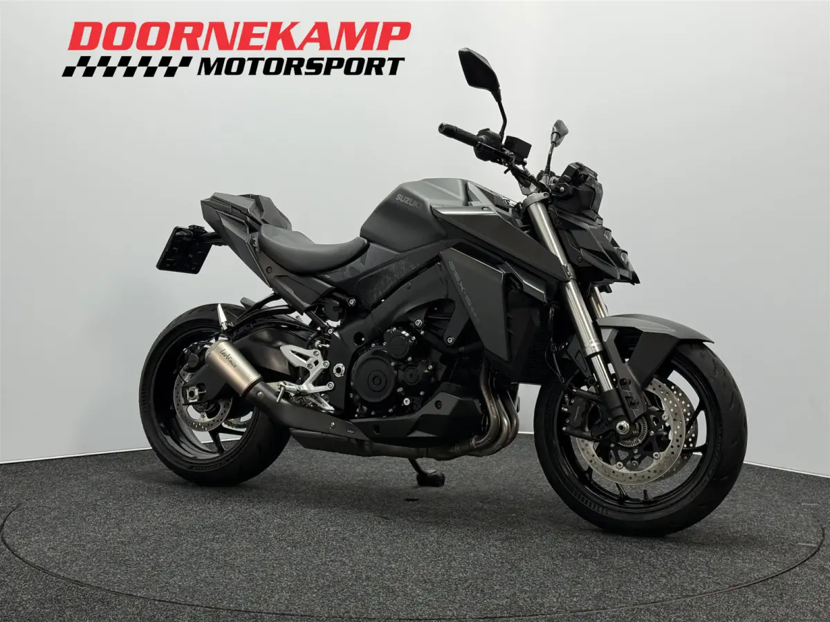 GSX-S 950