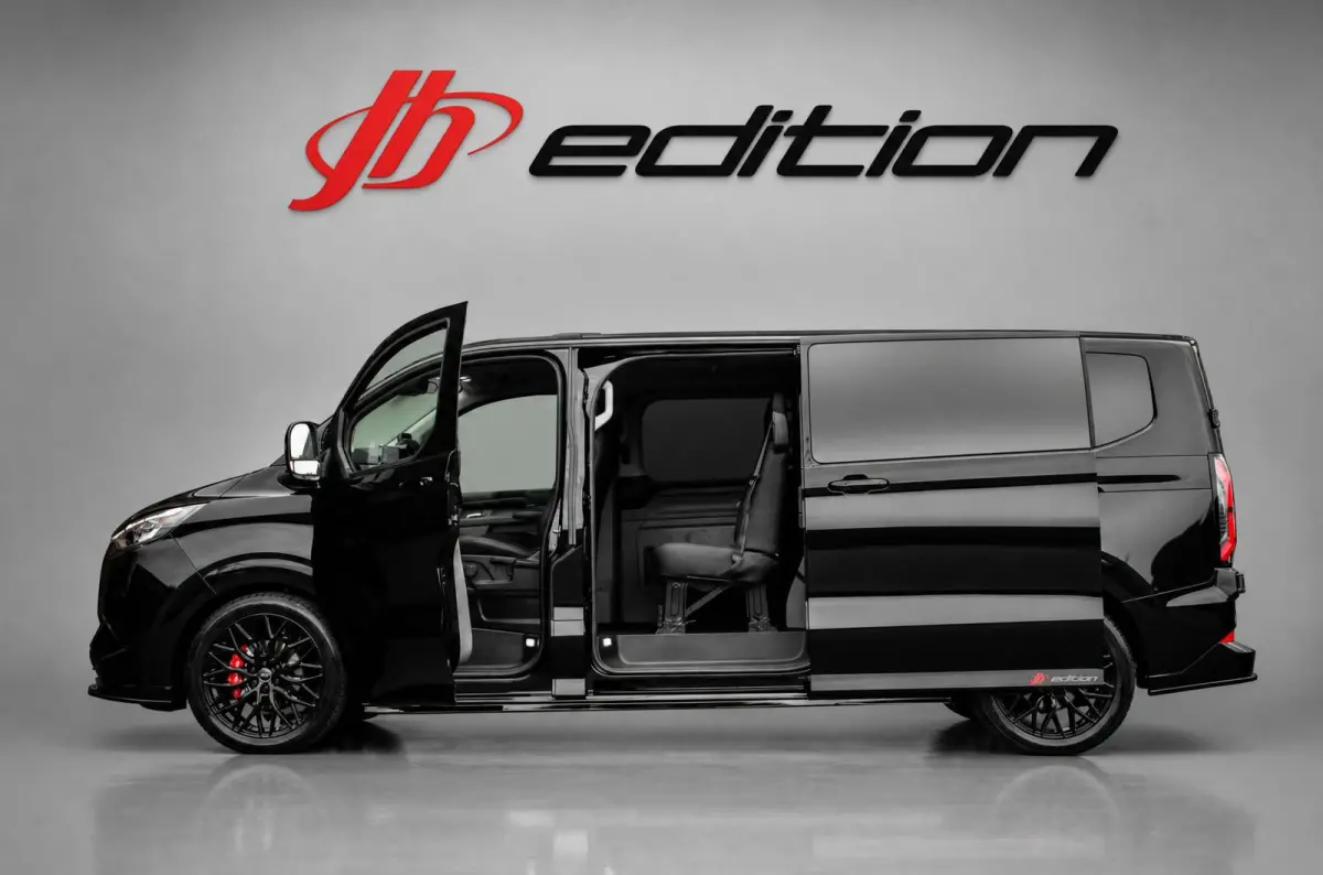 320 L2H1 Limited 71 kWh DC DUBBEL CABINE / JB-EDITON / CAMERA / 370KM RANGE / APPLE CARPLAY DRIVERS- PACK