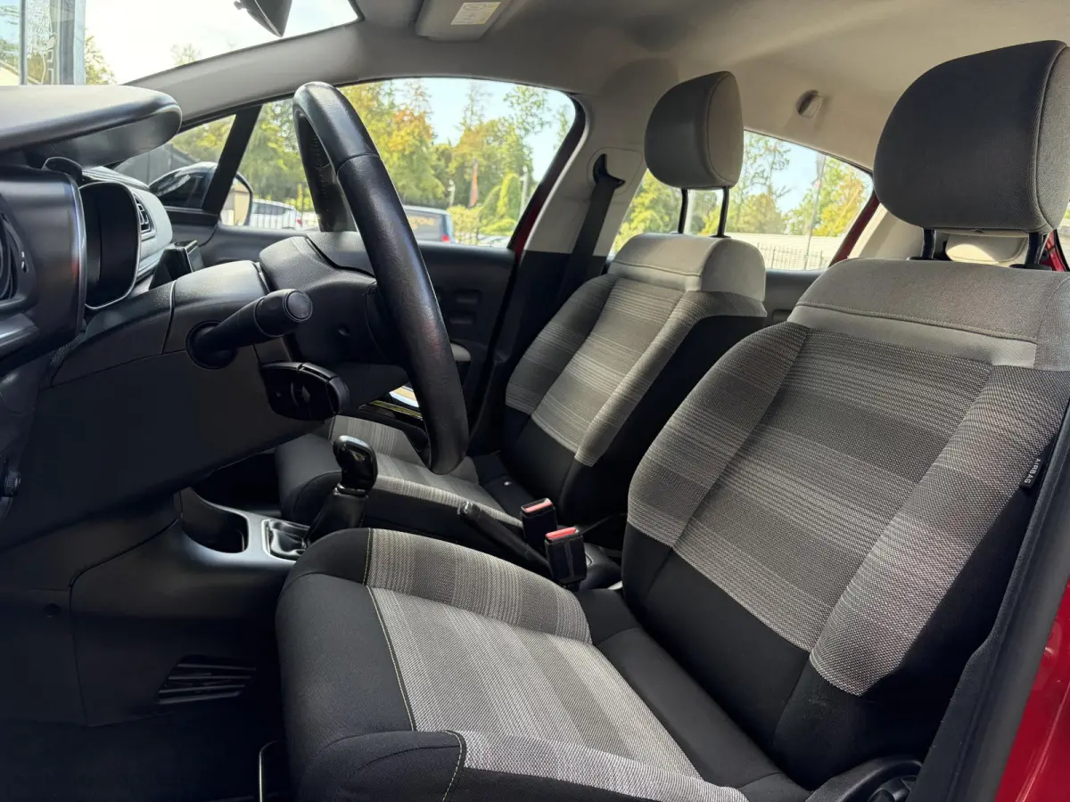 1.2 PureTech Feel ✓2e Eigenaar✓Navi✓Carplay✓Clima✓Cruise✓Lm velgen✓Rijstrooksensor✓Pdc✓N.A.P✓Apk tot 05-2027