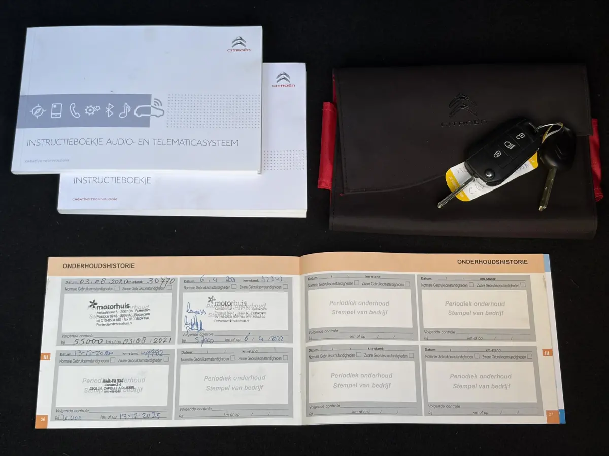1.2 PureTech Feel ✓2e Eigenaar✓Navi✓Carplay✓Clima✓Cruise✓Lm velgen✓Rijstrooksensor✓Pdc✓N.A.P✓Apk tot 05-2027