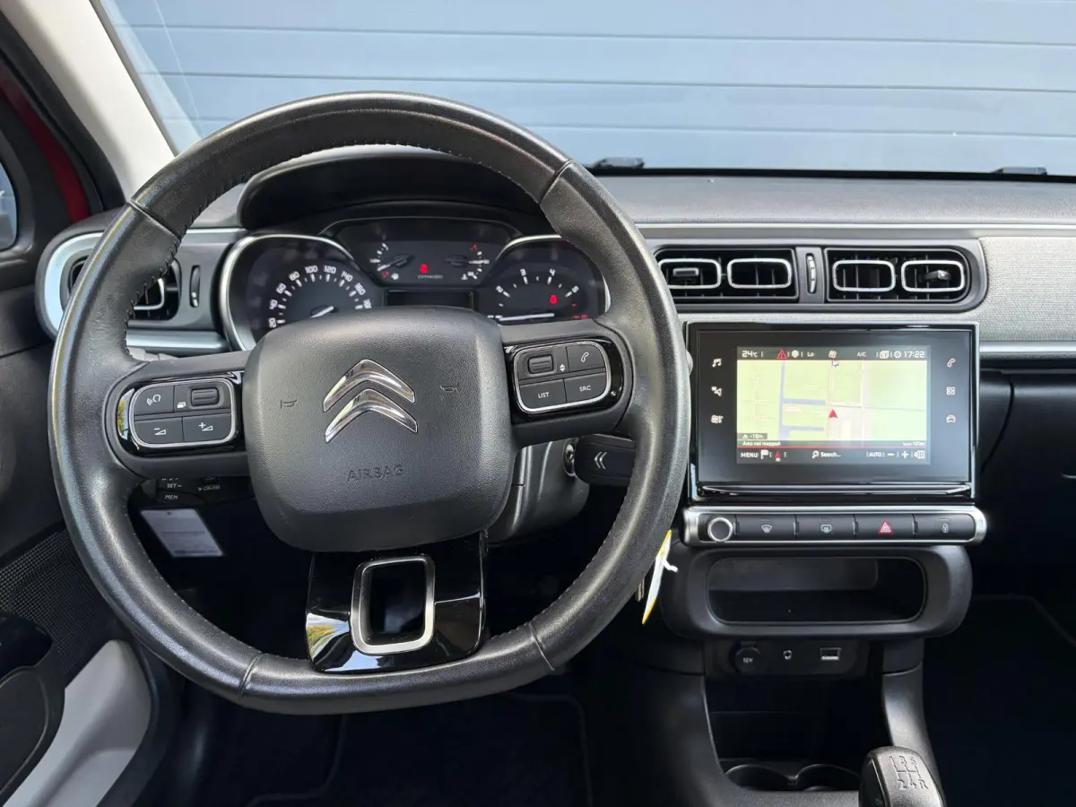 1.2 PureTech Feel ✓2e Eigenaar✓Navi✓Carplay✓Clima✓Cruise✓Lm velgen✓Rijstrooksensor✓Pdc✓N.A.P✓Apk tot 05-2027