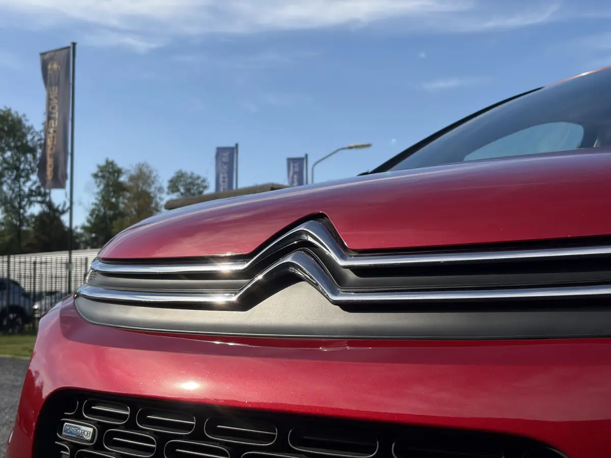 1.2 PureTech Feel ✓2e Eigenaar✓Navi✓Carplay✓Clima✓Cruise✓Lm velgen✓Rijstrooksensor✓Pdc✓N.A.P✓Apk tot 05-2027