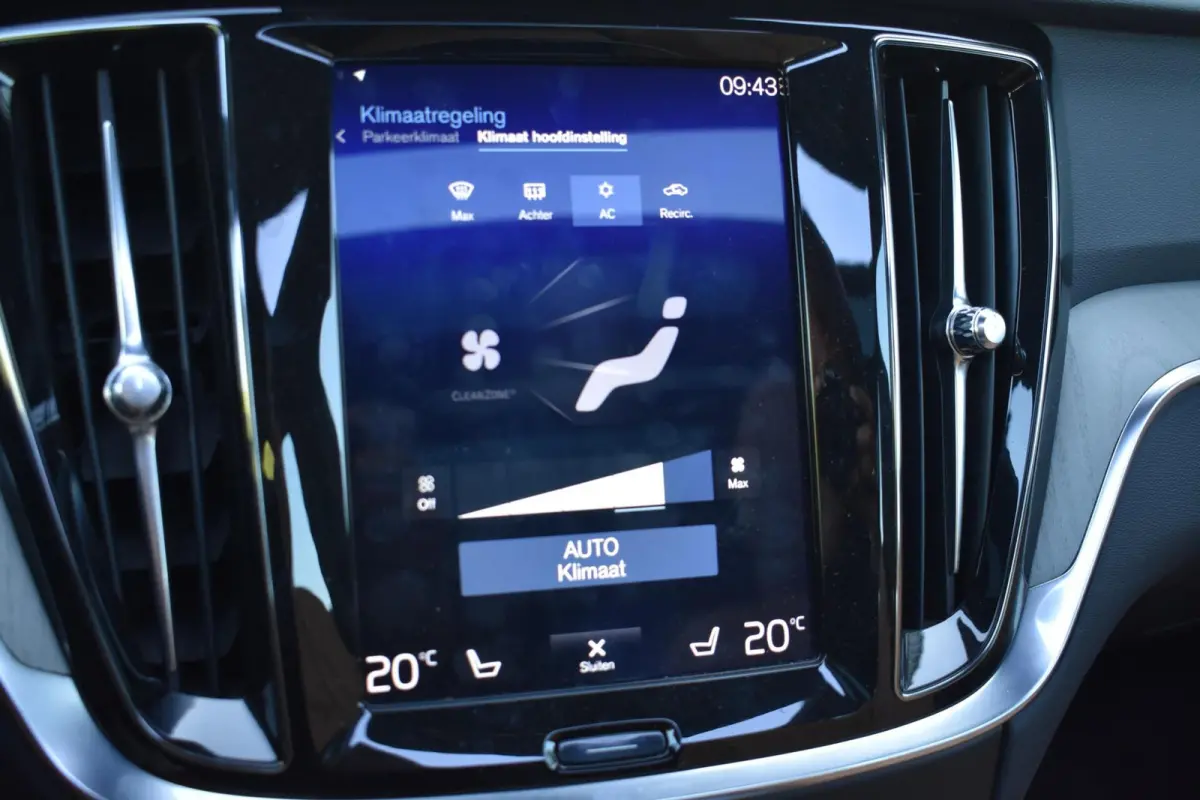 2.0 T8 Twin Engine AWD Inscription | Leder | Pano | Winterpakket |