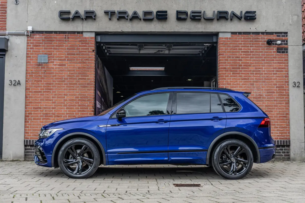 1.5 TSI R-Line Pano / Trekhaak / Camera
