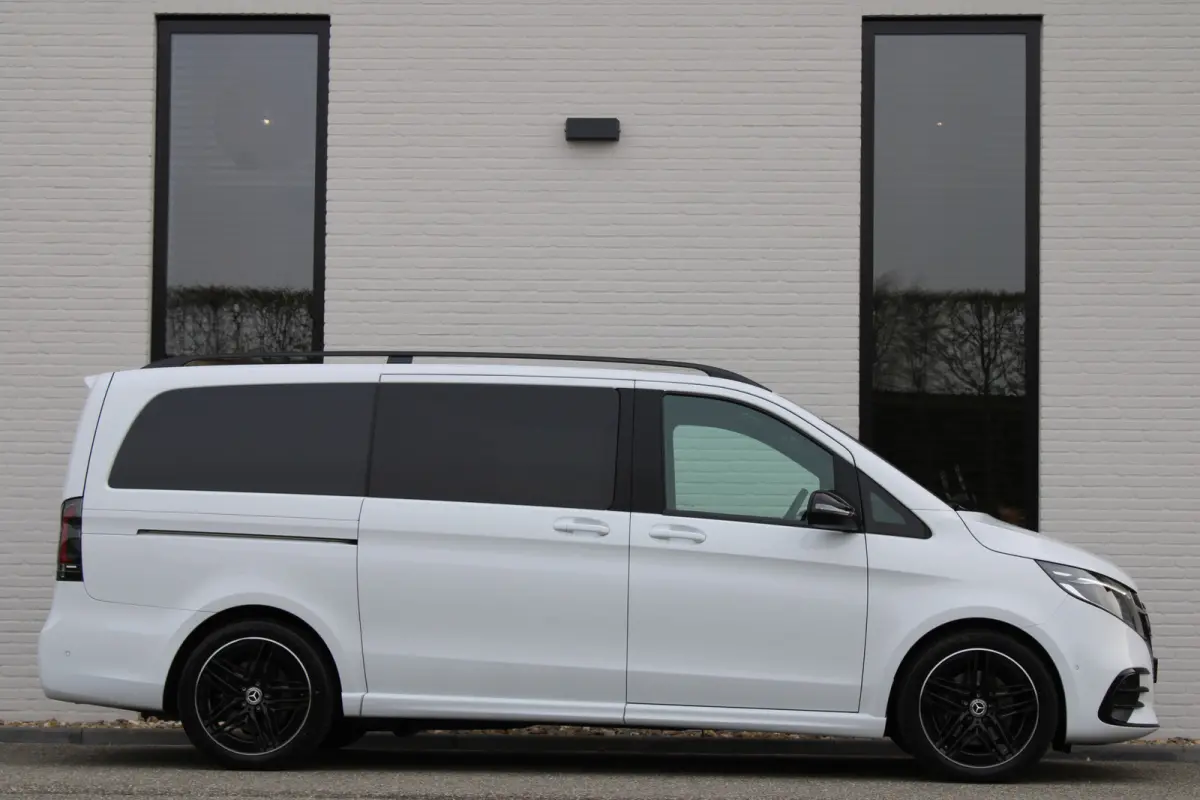 250d / DC / AMG / 2x Elec Schuifdeur / Camera / Vol Opties / NIEUWSTAAT